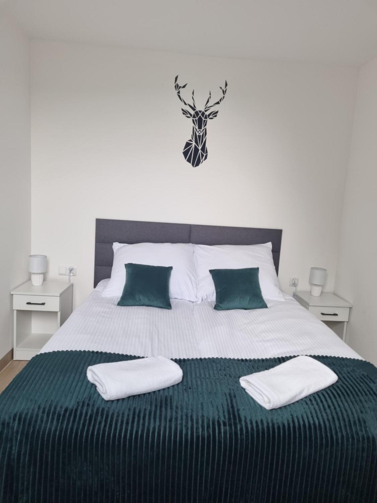 Apartamenty Jelen Pod Grapom Banska Nizna Buitenkant foto